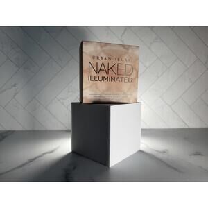 Urban Decay Naked Illuminated Powder - Aura